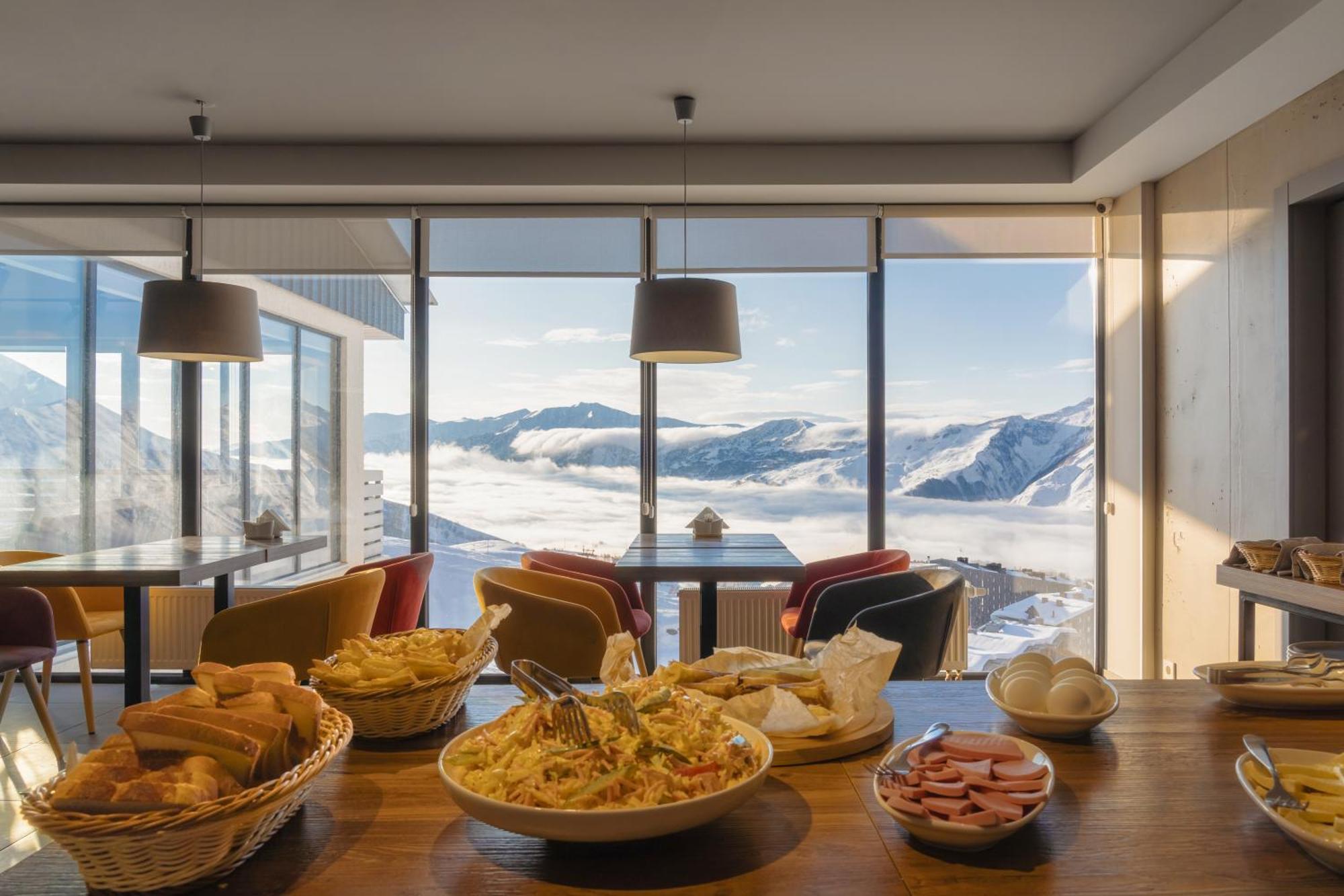 Gogi Resort Gudauri Exteriör bild