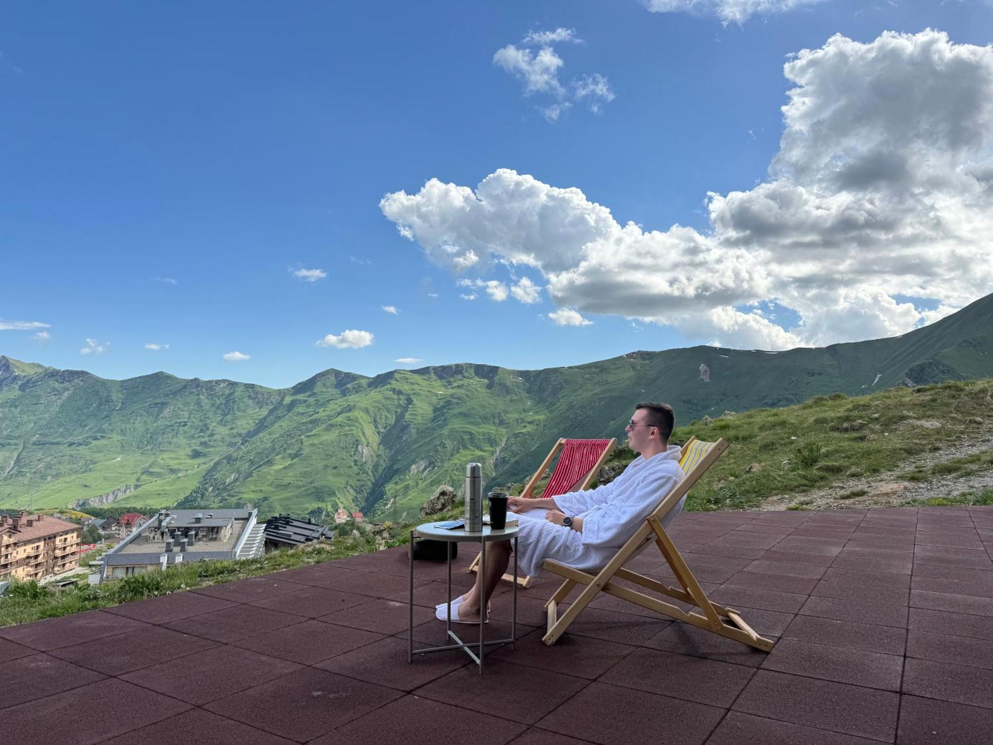 Gogi Resort Gudauri Exteriör bild